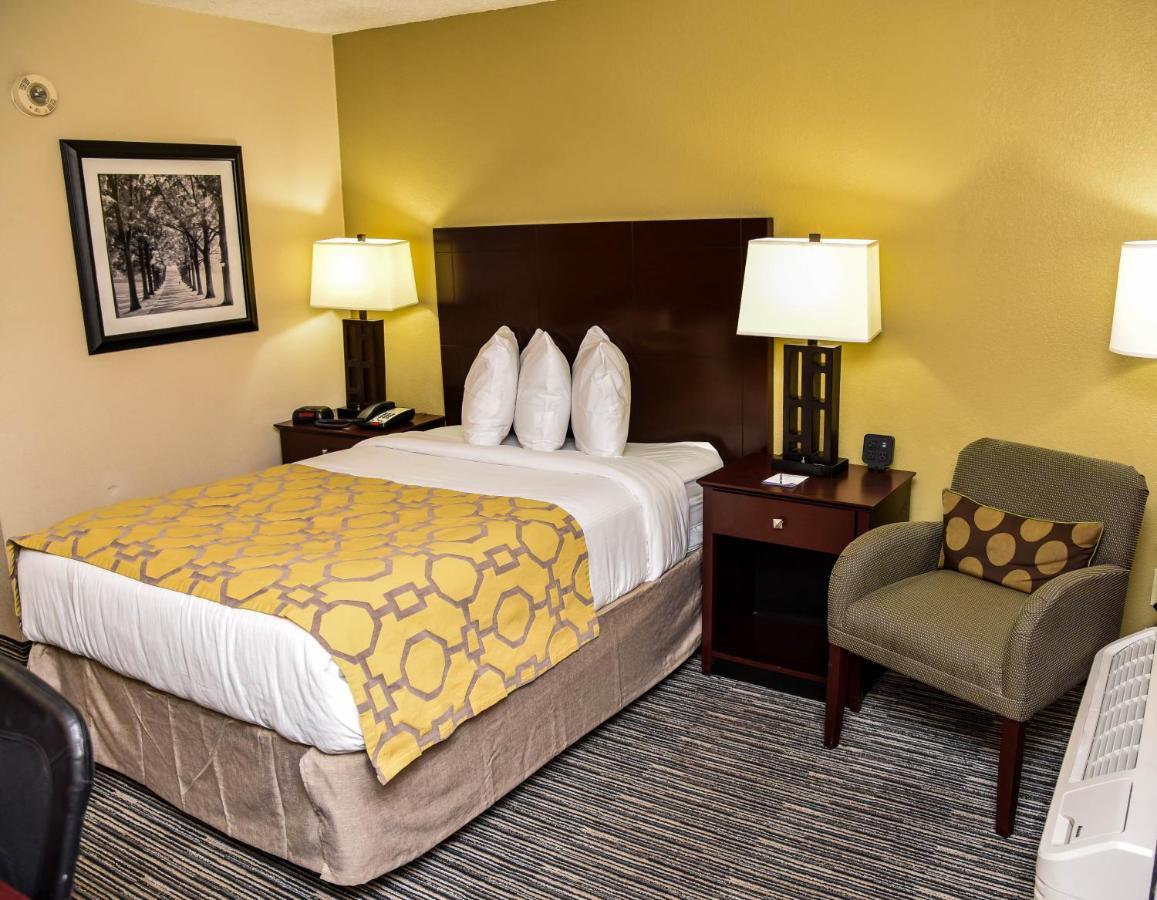 Baymont By Wyndham Columbus Ga Hotel Kültér fotó